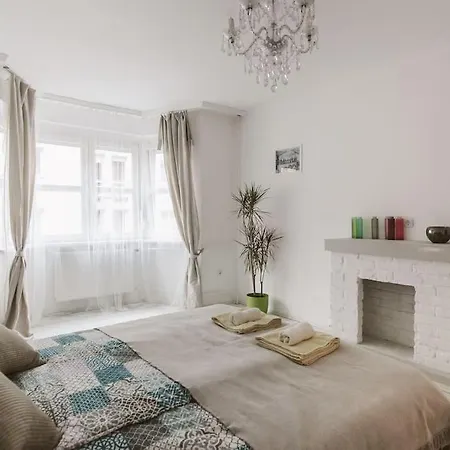 Neat & Comfy Near The Danube Apartment Budapest Exterior photo