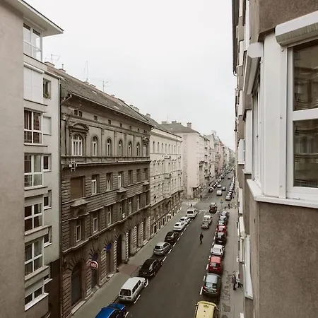 Neat & Comfy Near The Danube Apartment Budapest Exterior photo