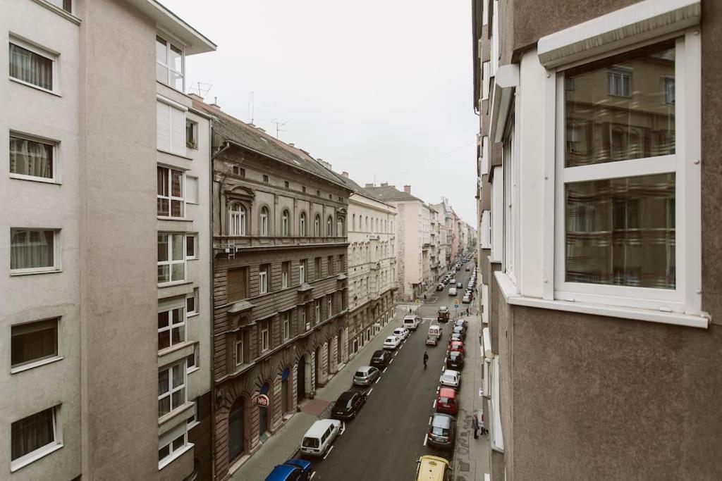 Neat & Comfy Near The Danube * Budapesta